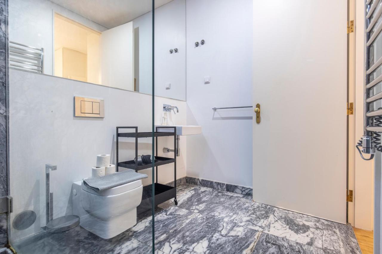 Castelo Design Aparment W/ Balcony & Super View By Lovelystay Lisboa المظهر الخارجي الصورة
